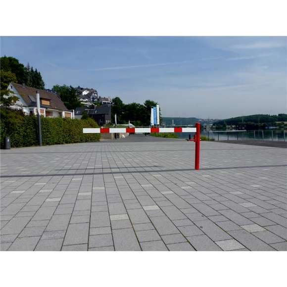 Drehschranke mit Seilzugverstärkung